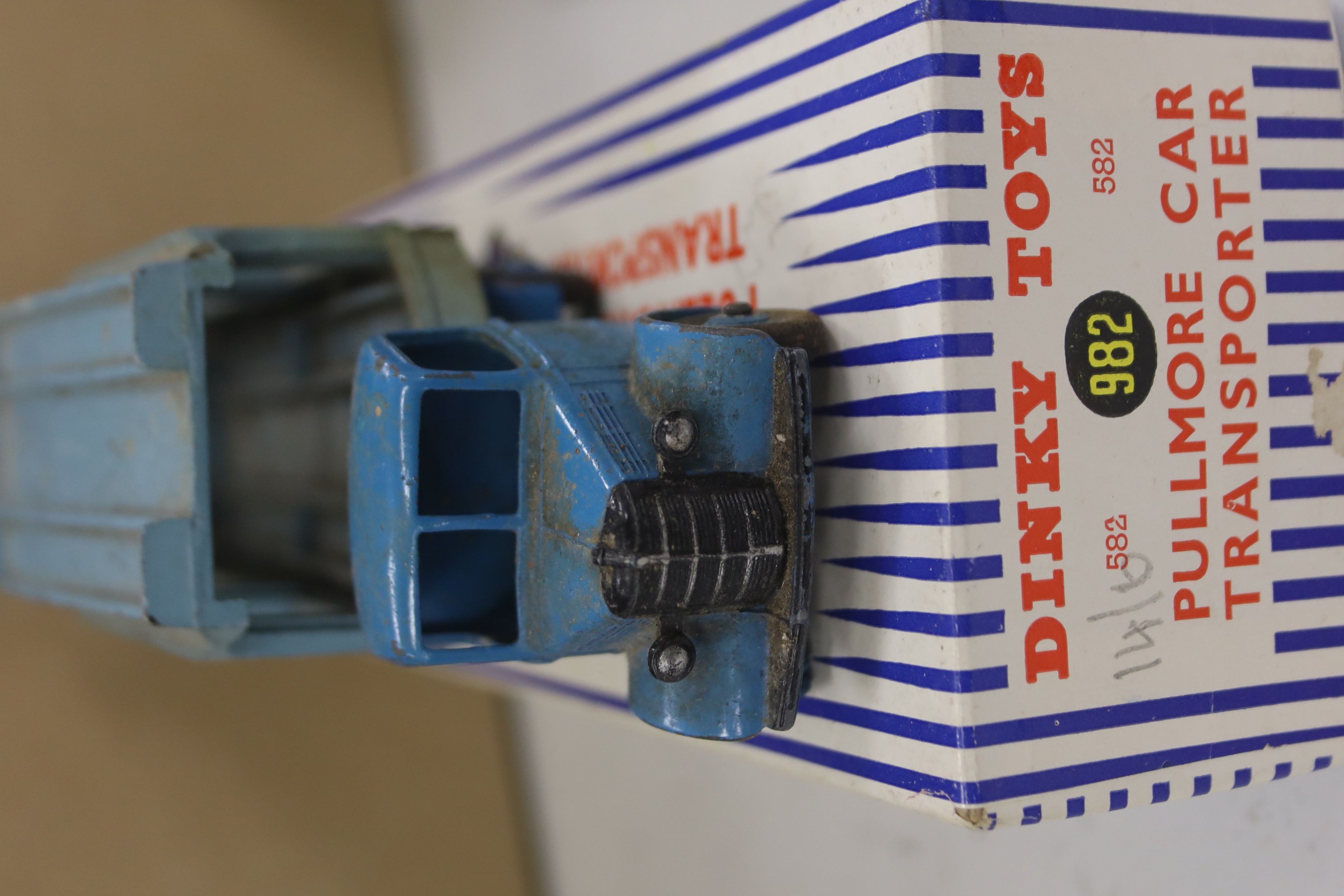 Mixed post war hollow cast and die cast toys and dinky toys